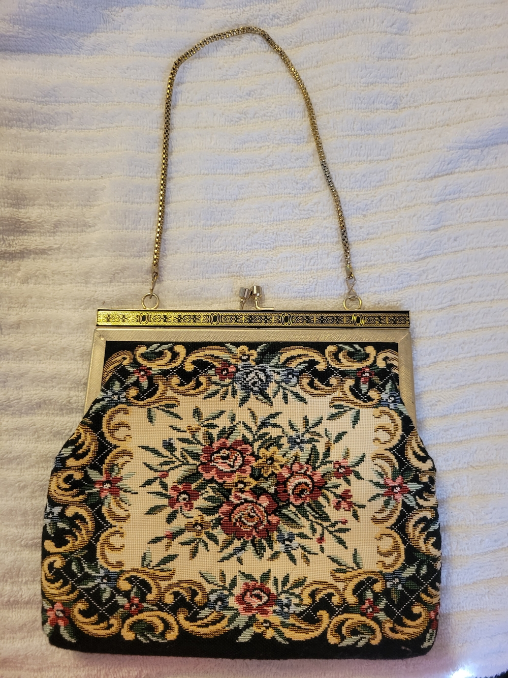 Vintage Floral Tapestry Handbag in Cream and Gold